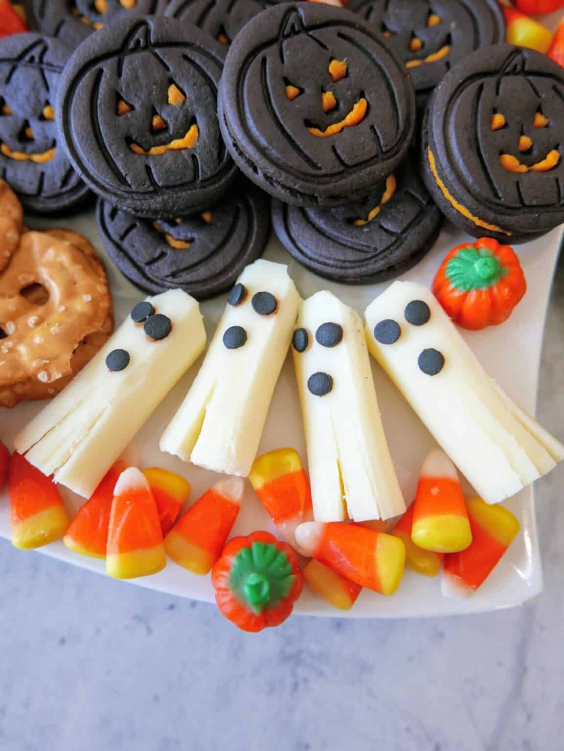 Halloween Snack Tray - One Wholesome Life