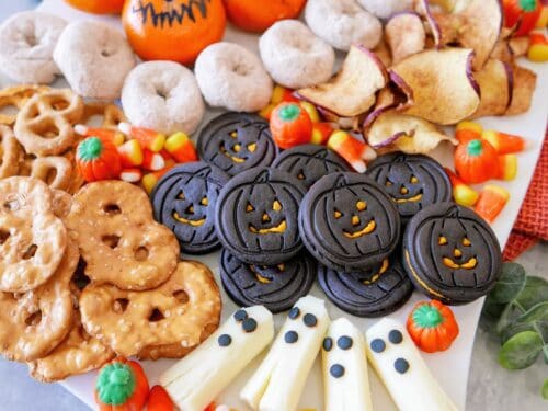 Halloween Snack Tray for Kids ⋆ Sugar, Spice and Glitter