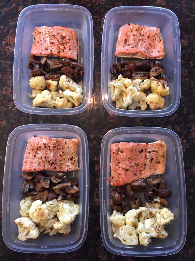 This keto salmon sheet pan meal prep is amazing! Salmon, cauliflower and mushrooms make a super easy and healthy low carb dinner!

