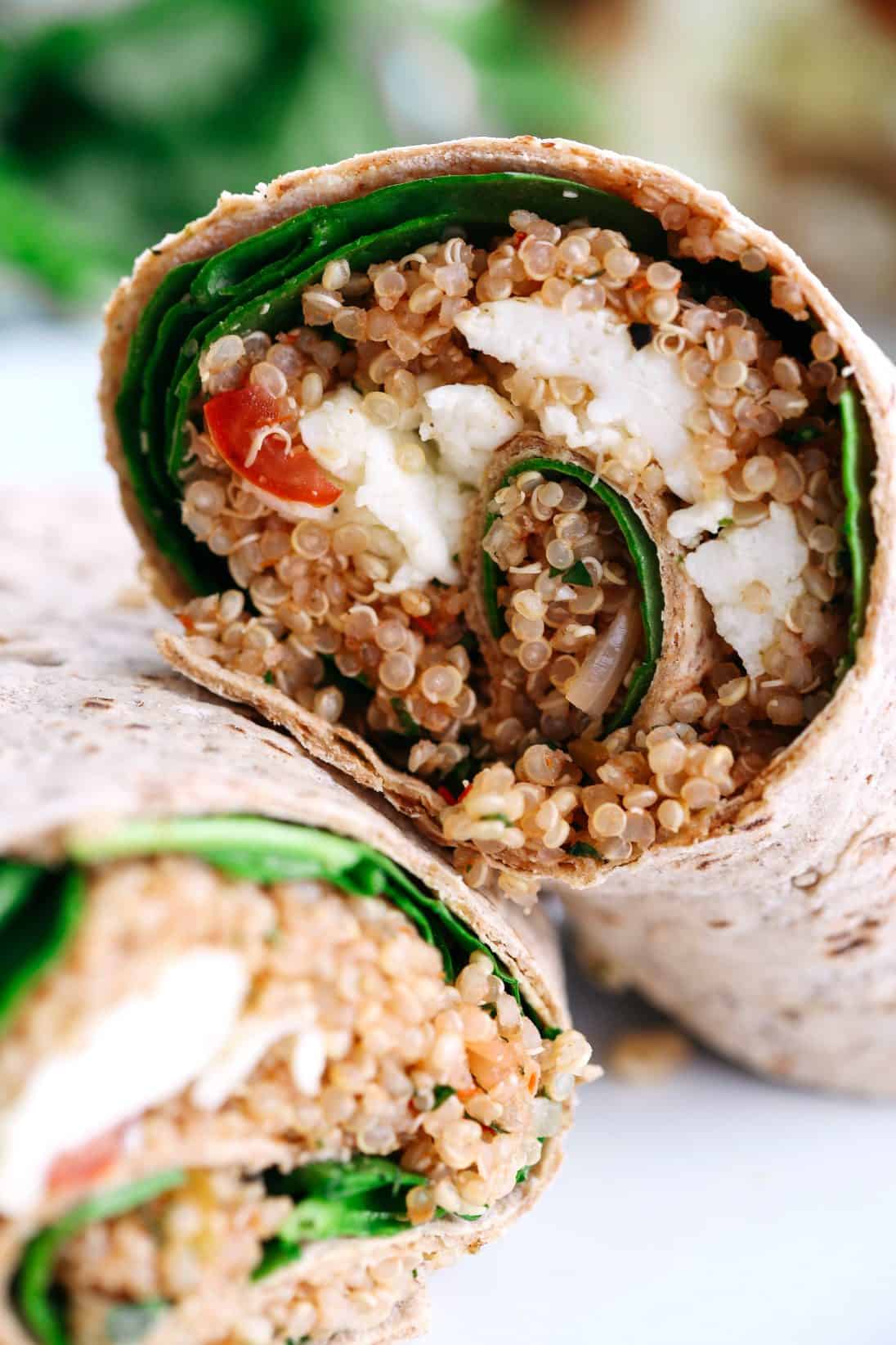 These Quinoa Egg White Wraps are super easy to make, are packed with tons of protein and taste super flavorful! They’re also perfect to grab on-the-go!