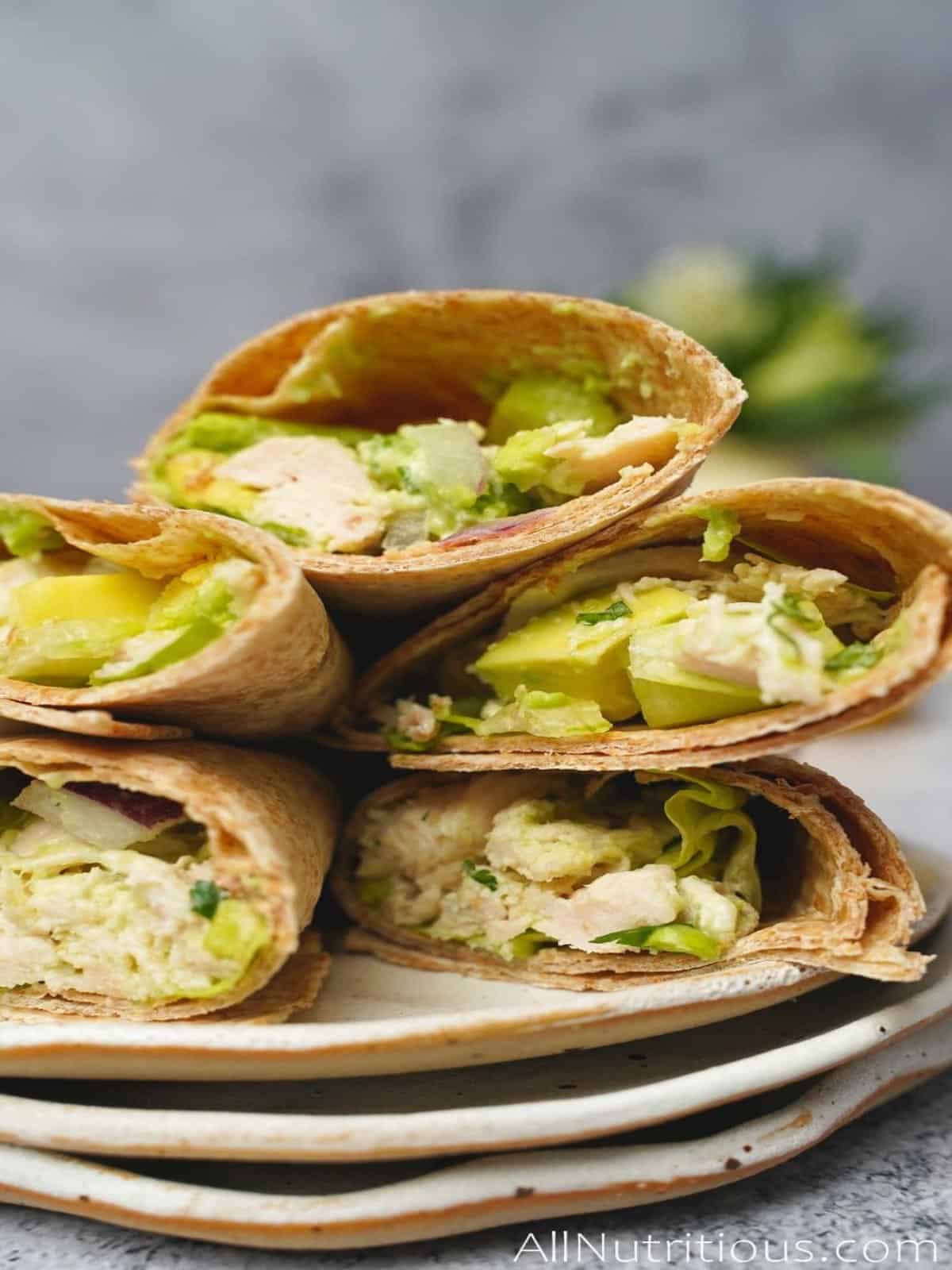 25 Healthy Chicken Wrap Recipes For Lunch or Dinner - Insanely Good