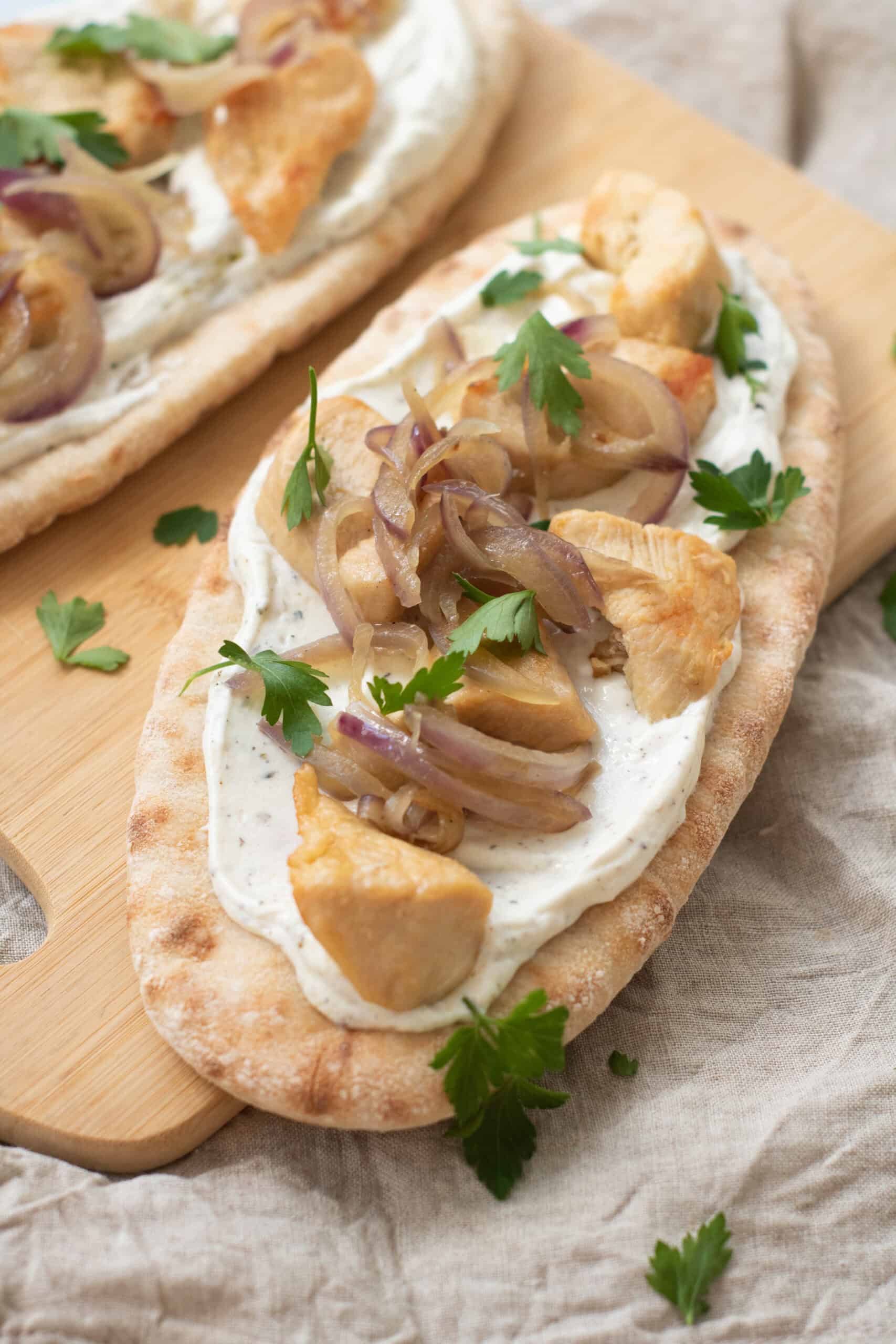 Easy Chicken Pitas with Greek Yogurt Sauce