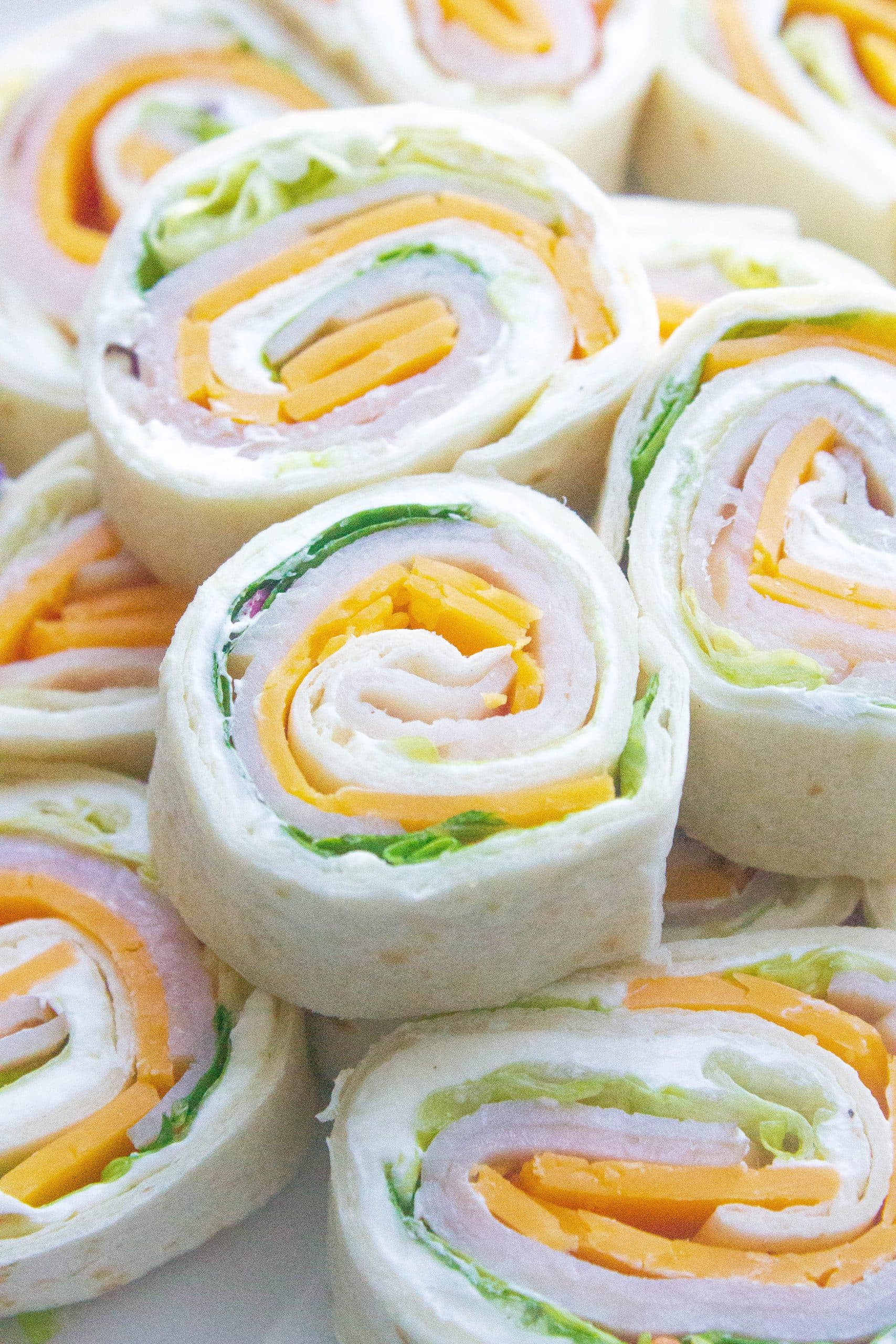 Turkey Cheddar Lunch Roll Ups