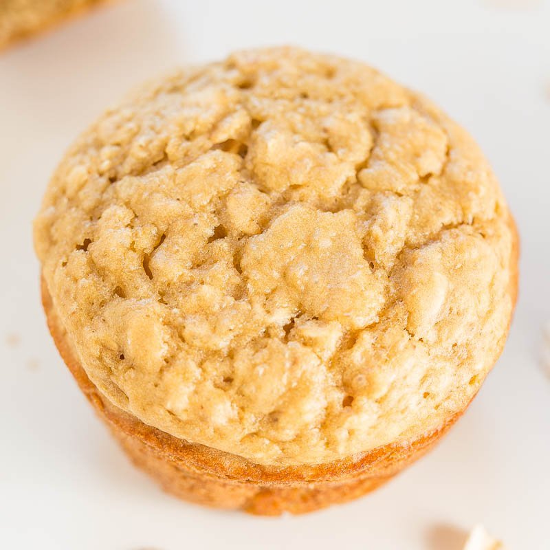 Healthy Oatmeal Muffins