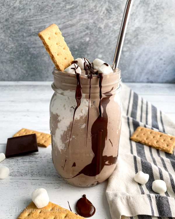 S'mores Protein Milkshake (Vegan)