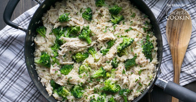 One Skillet Chicken Broccoli and Rice