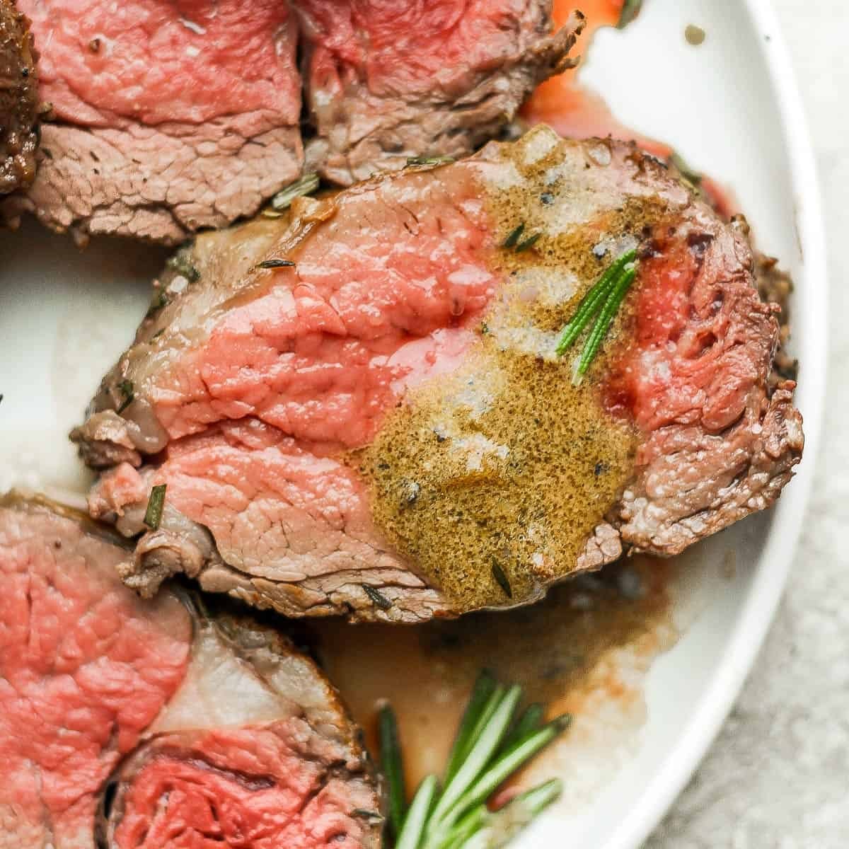 Ultimate Beef Tenderloin with Pan Sauce