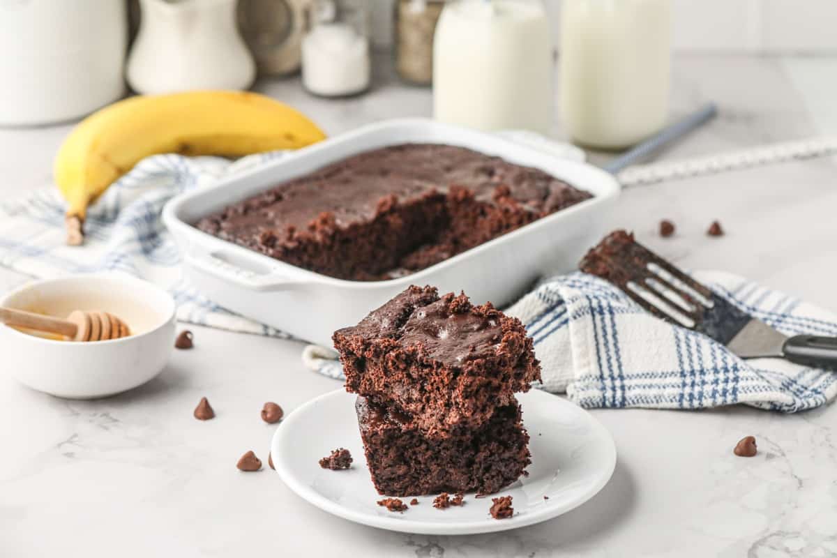 Healthy Banana Brownies Recipe {No flour!}